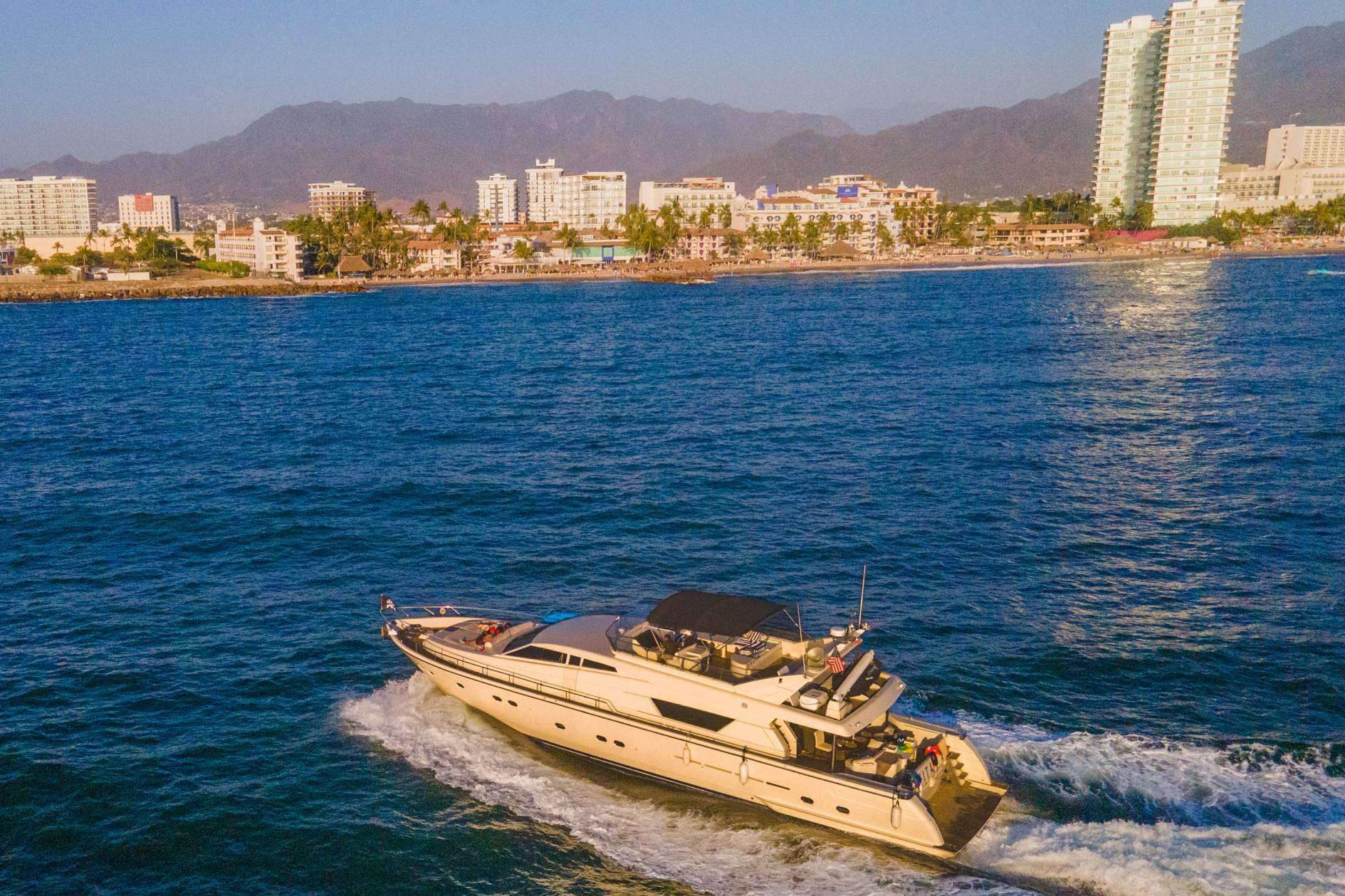 El precio de alquilar un yate en Puerto Vallarta Mexico