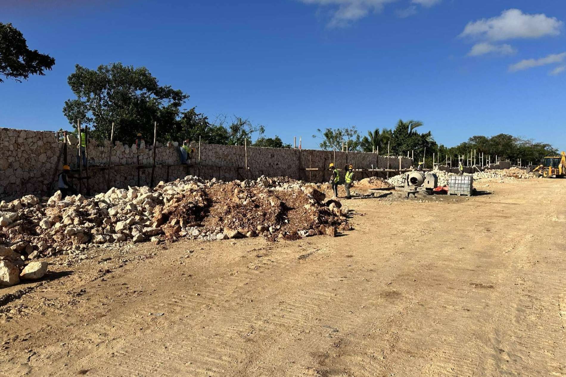 Larimar City & Resort entra en una nueva fase con el avance de sus obras de urbanización